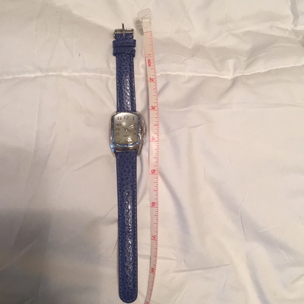 🔥Blue leather watch EUC